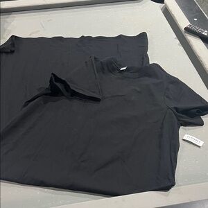 Old Navy Women's Black Short Sleeve Tee